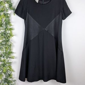 Women's casual dress.